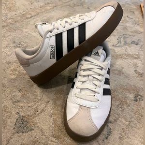 Adidas court 3.0 sneakers